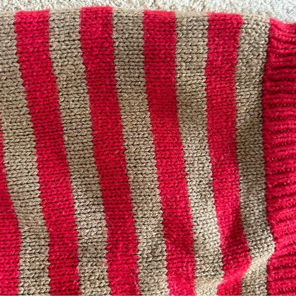 Zaraknit sweater Red/Tan stripes Sz M - Picture 5 of 5